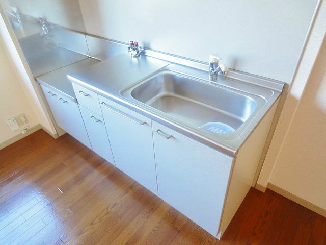 キッチン　別のお部屋の写真となるため実際と異なる場合は現状を優先します