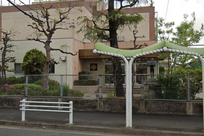小学校　名古屋市立日比津小学校（小学校）まで532m