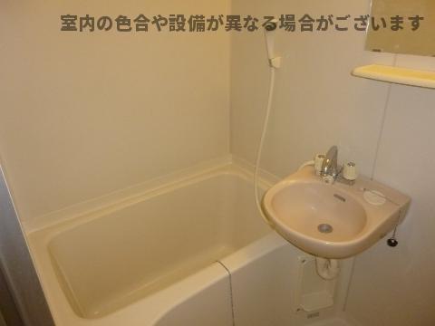 バス・シャワールーム　バス