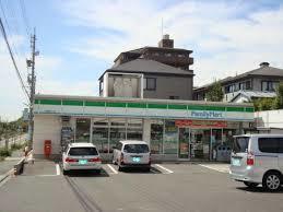 コンビニ　ファミリーマート日進香久山店（コンビニ）まで600m
