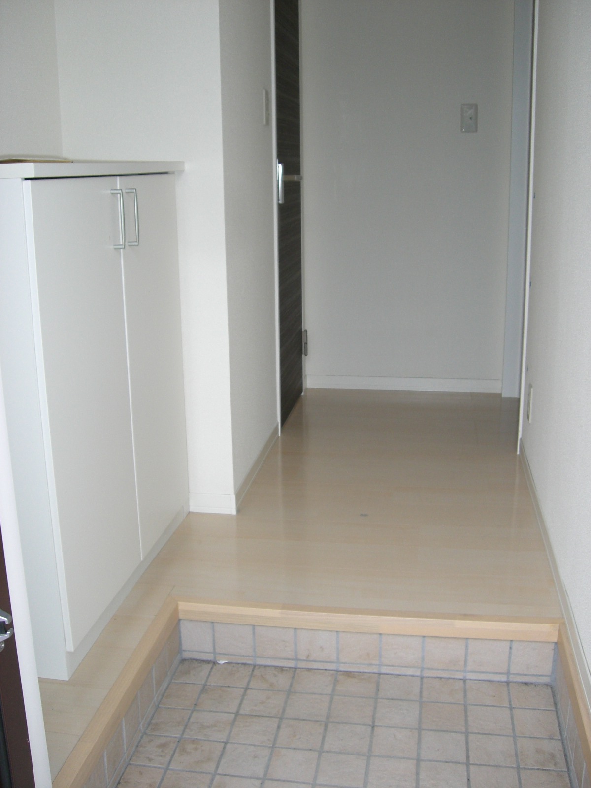 玄関　他の部屋の参考写真