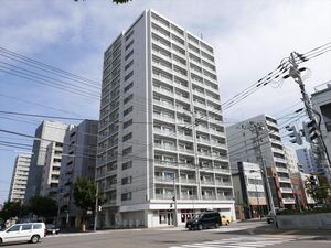 【ＰＲＩＭＥ　ＵＲＢＡＮ北３条通の建物外観】