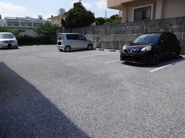 【しまの駐車場】