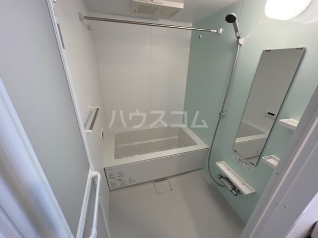 【山武市成東アパートＡ棟新築工事のバス・シャワールーム】