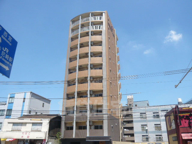 尼崎市杭瀬北新町のマンションの建物外観