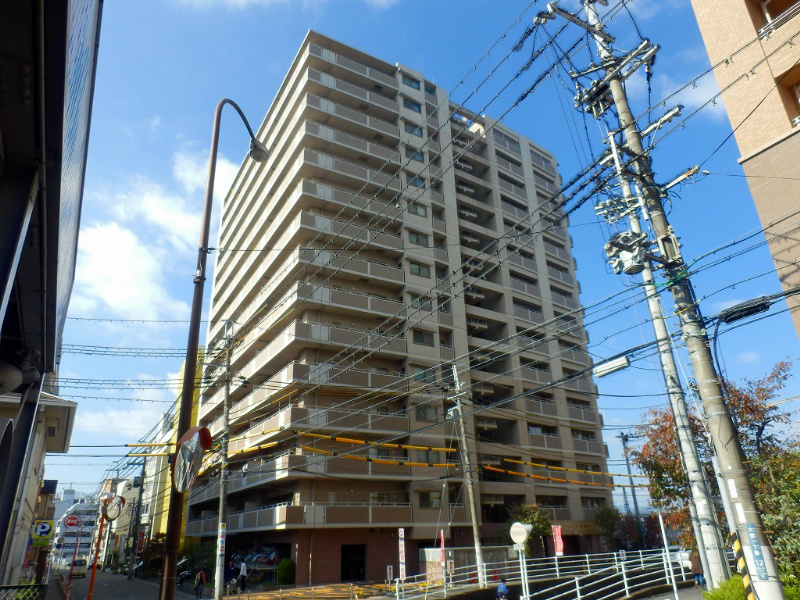 アクシス瀬田駅前の建物外観