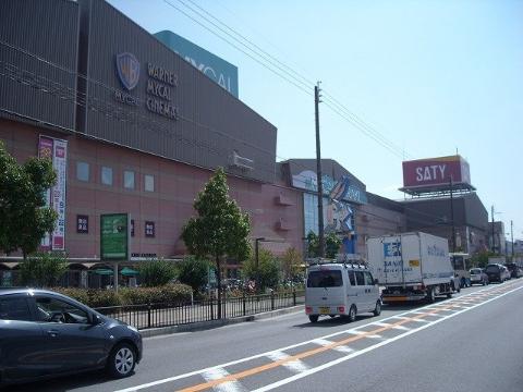 ブライト　スターバックスコーヒーイオン茨木店（その他　821m）