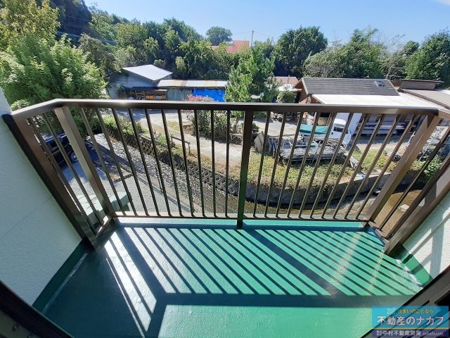 バルコニー　※過去の室内写真のため現況と異なる場合があります