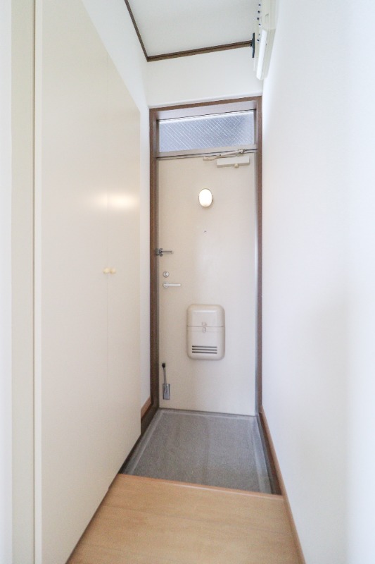 玄関　図面と現状に相違がある場合には現状を優先