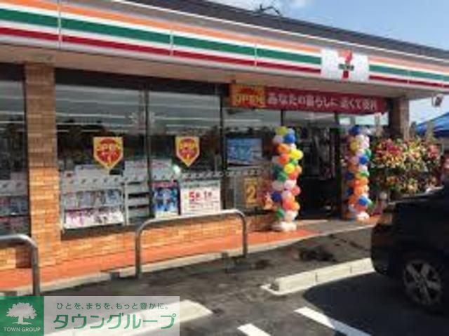 コンビニ　セブンイレブン京急ST富岡店（コンビニ）まで420m