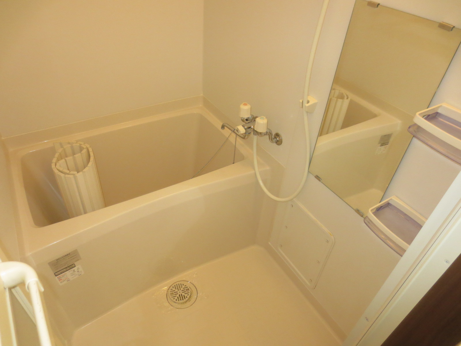 バス・シャワールーム　ネット無料オール電化アパート！敷金礼金０円！