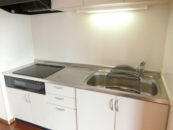 キッチン　システムキッチン！ＩＨコンロ！