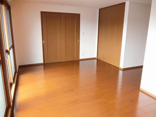 居室・リビング　広々リビング！