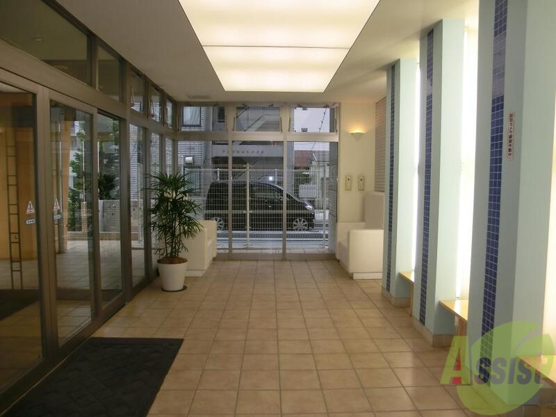 ロビー　落ち着いた雰囲気のロビーです♪