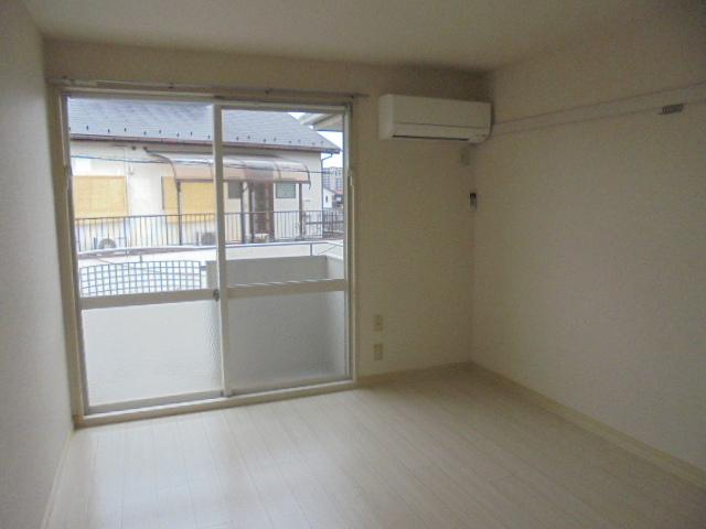 居室・リビング　洋室6.4帖