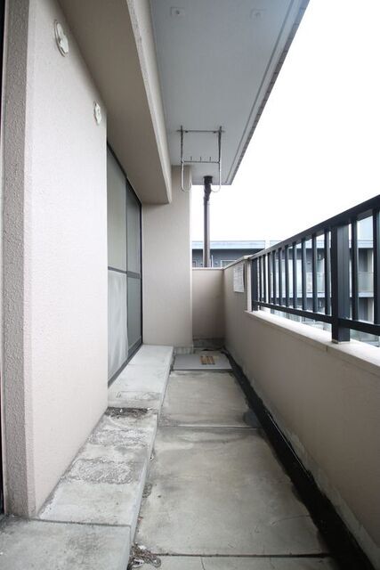 バルコニー　同建物内別室の参考写真です。※現況優先