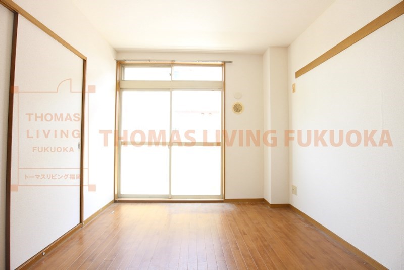 居室・リビング　別号室参考写真