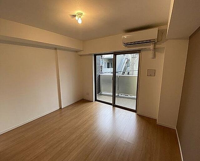 居室・リビング　（別タイプ参考写真）ＲＥＬＵＸＩＡ板橋区役所前　板橋区仲宿