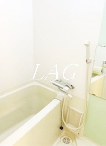 バス・シャワールーム　お風呂です。