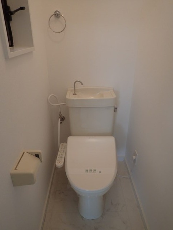 トイレ　図面と現状に相違がある場合には現状を優先