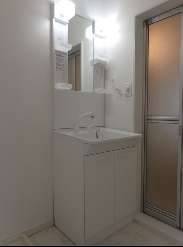 洗面設備　図面と現状に相違がある場合には現状を優先