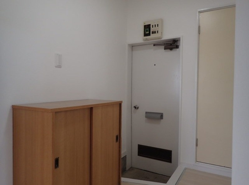 玄関　図面と現状に相違がある場合には現状を優先