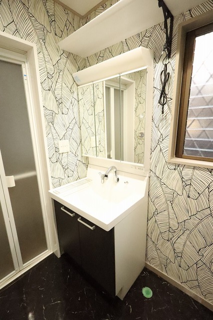 洗面設備　洗面所