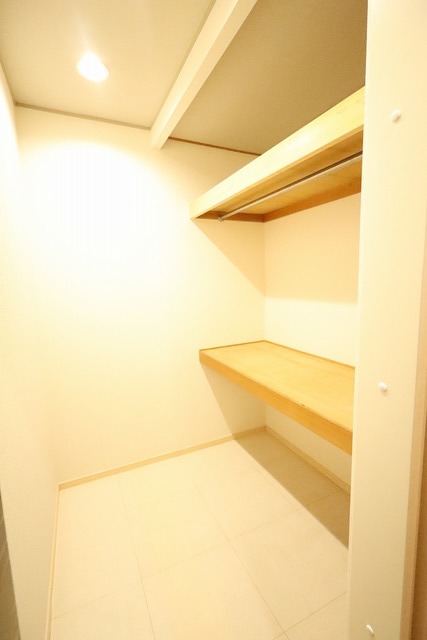 収納　２Ｆウォークインクローゼット