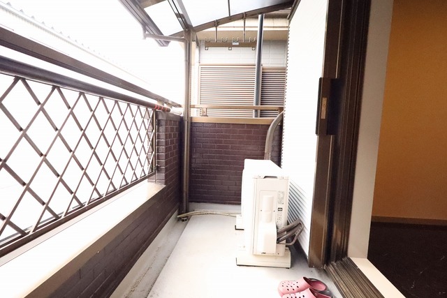 バルコニー　バルコニー