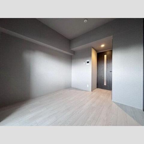 居室・リビング　室内