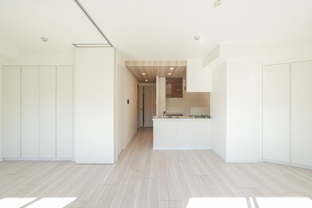 居室・リビング　コンフォリア・リヴ文京護国寺