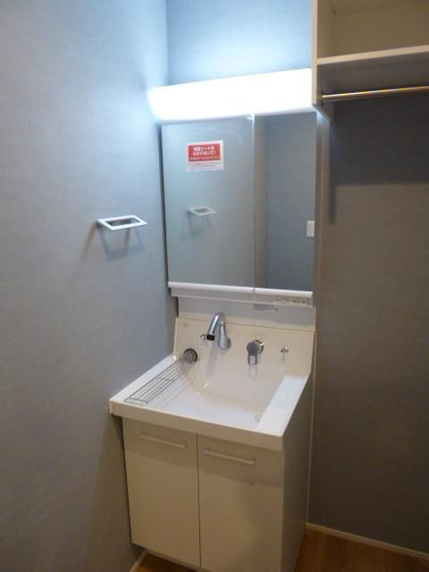 洗面設備　※別部屋写真参照