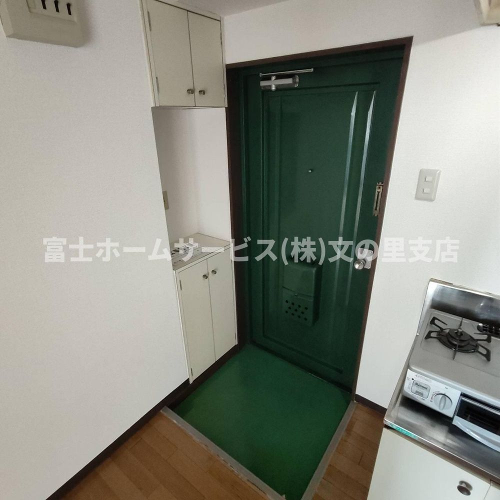 玄関　畳貼替中です！