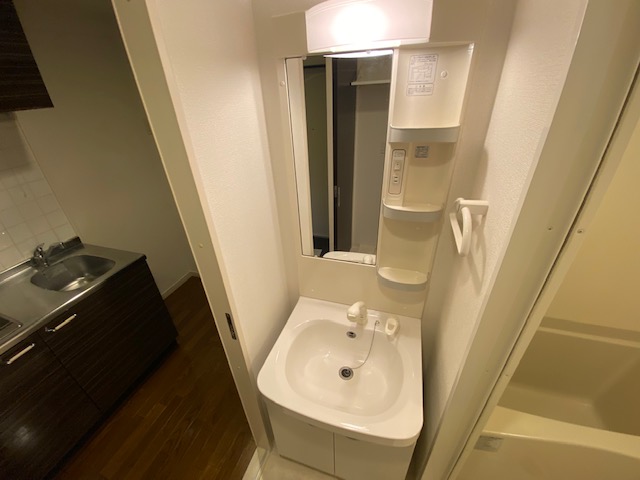 洗面設備　※同施工会社のイメージ写真※