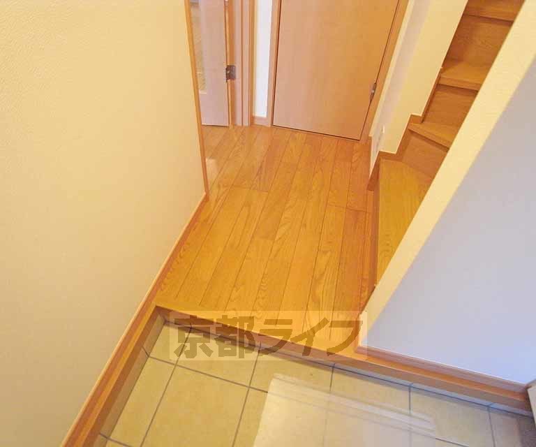 その他部屋・スペース　明るい廊下です。