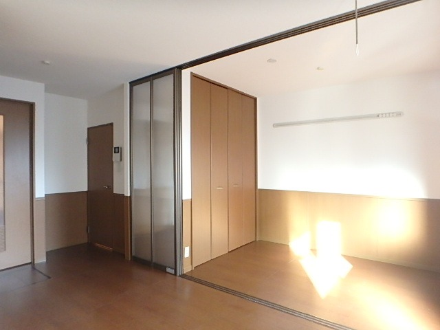 居室・リビング　図面と現状に相違がある場合には現状を優先