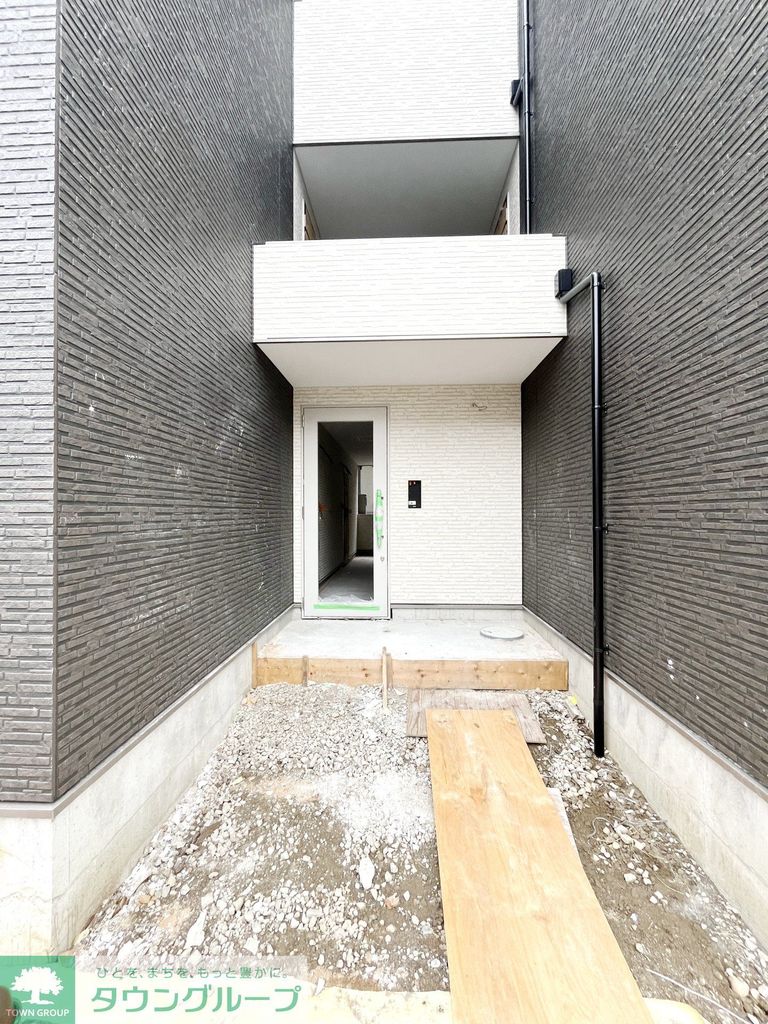 エントランス　エントランス