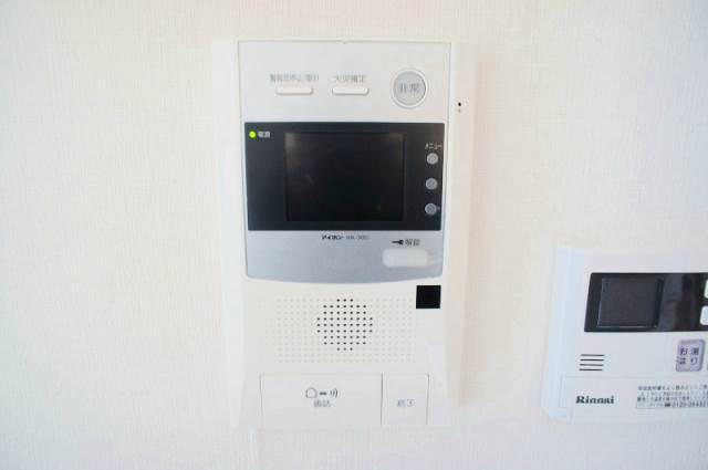 セキュリティ　同型タイプ。仕様・色は現状を優先します。