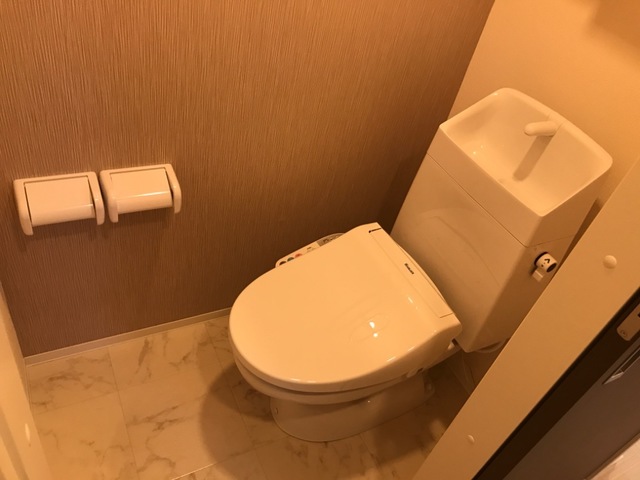 トイレ　イメージ