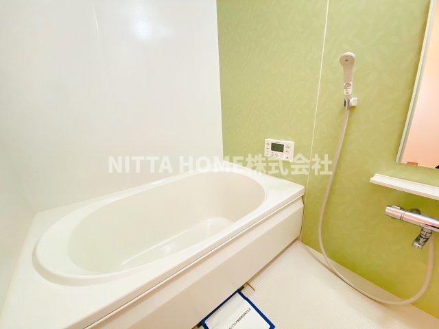 バス・シャワールーム　浴室乾燥機付きの浴室です(#^^#)