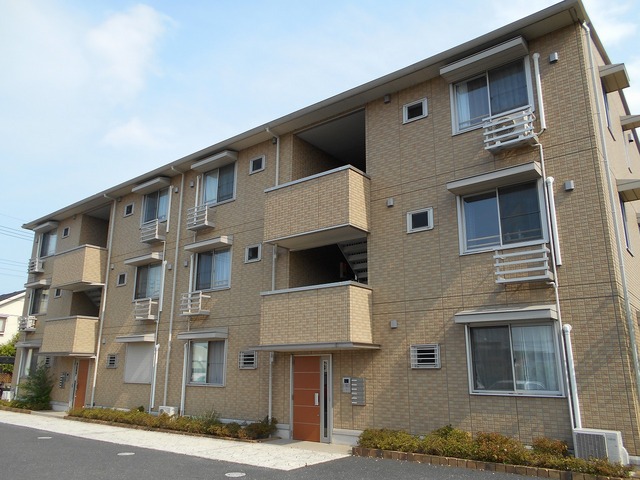 建物外観　多摩モノレール「桜街道」駅徒歩８分！