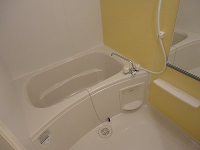 バス・シャワールーム　日々の疲れを癒すお風呂付です