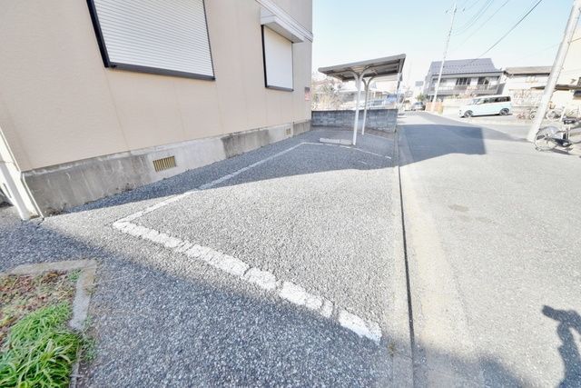 駐車場　★駐輪場★