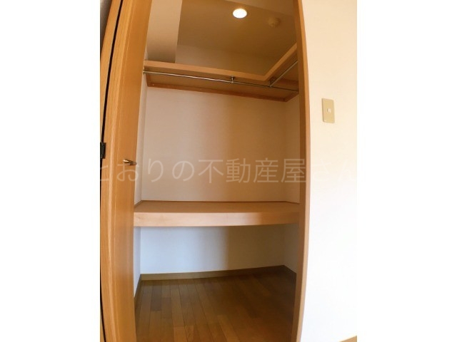 収納　ウォークインクローゼット