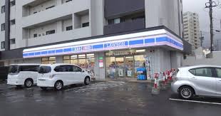 コンビニ　ローソン札幌東札幌2条店（コンビニ）まで311m