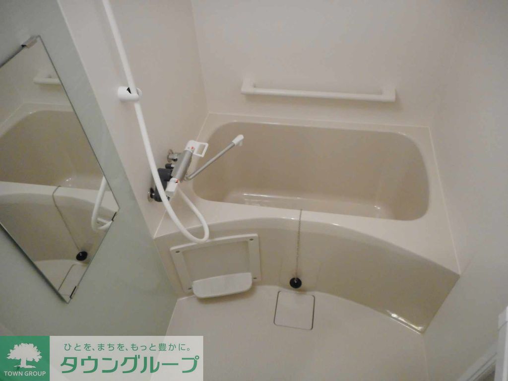 バス・シャワールーム　仕様、設備は現況と異なる場合があります。