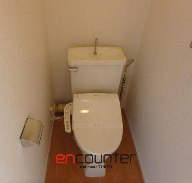 トイレ　※同マンション別室参考写真