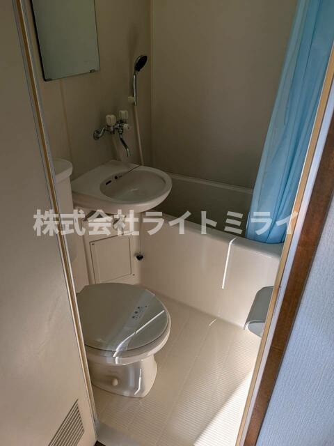 バス・シャワールーム