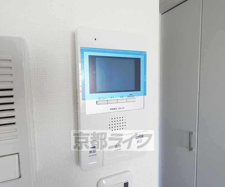 セキュリティ　ＴＶホン付きで安心ですね。