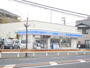 コンビニ　ローソン（コンビニ）まで500m
